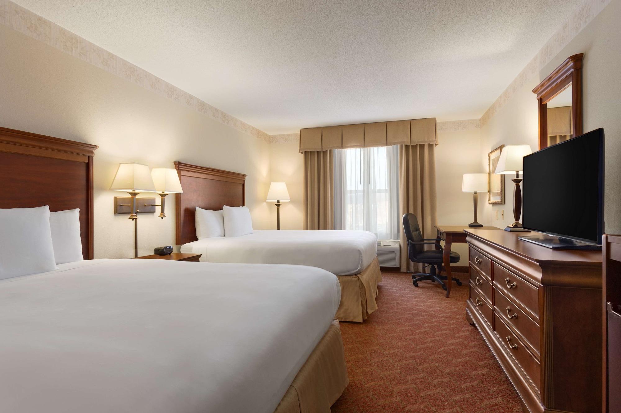 Spark By Hilton Woodbridge Buitenkant foto