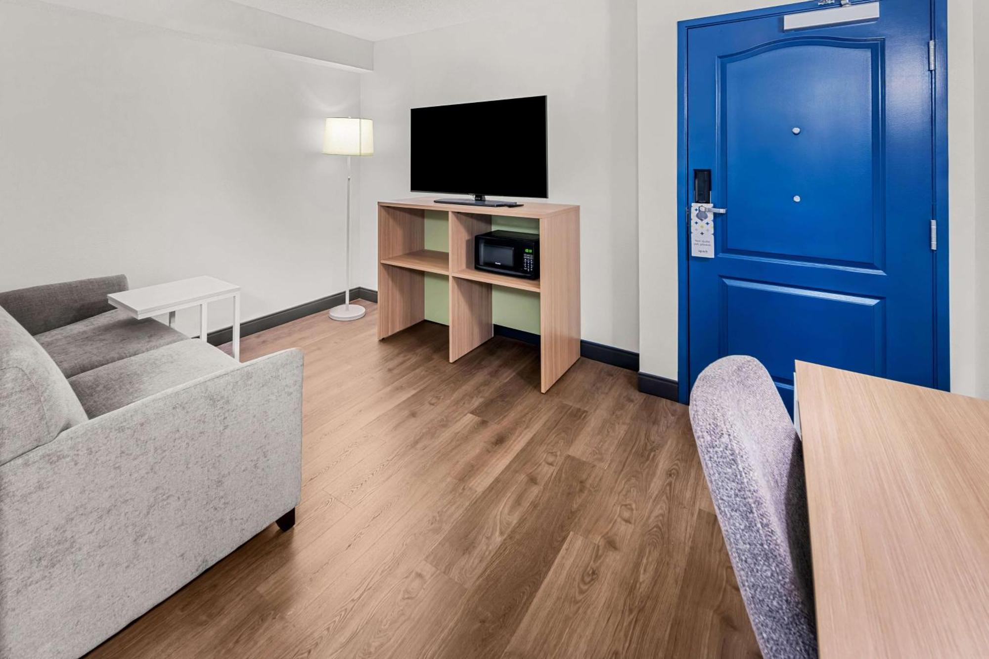 Spark By Hilton Woodbridge Buitenkant foto