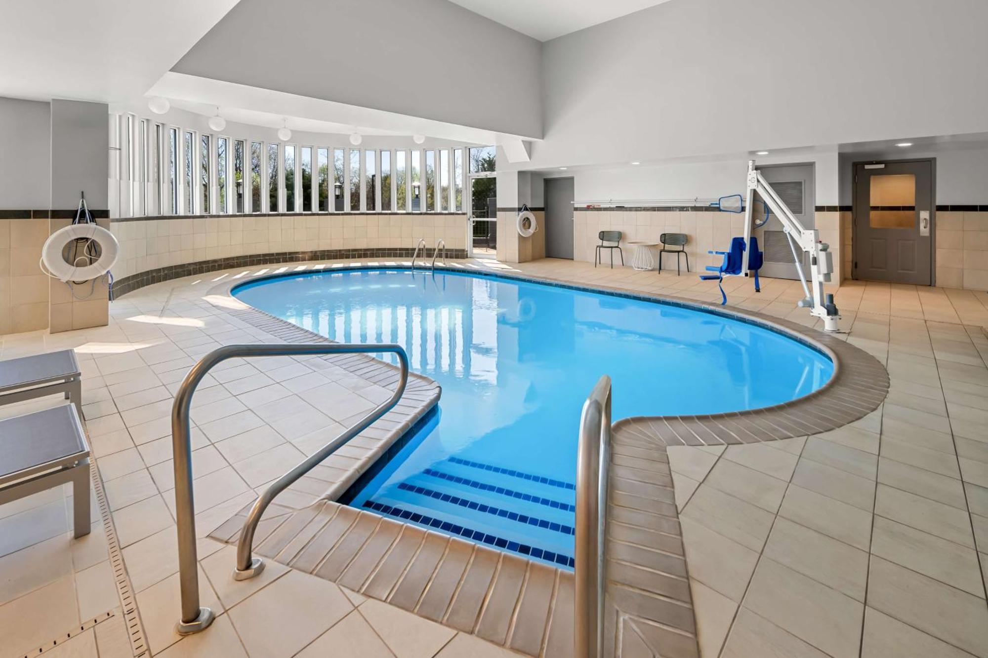 Spark By Hilton Woodbridge Buitenkant foto