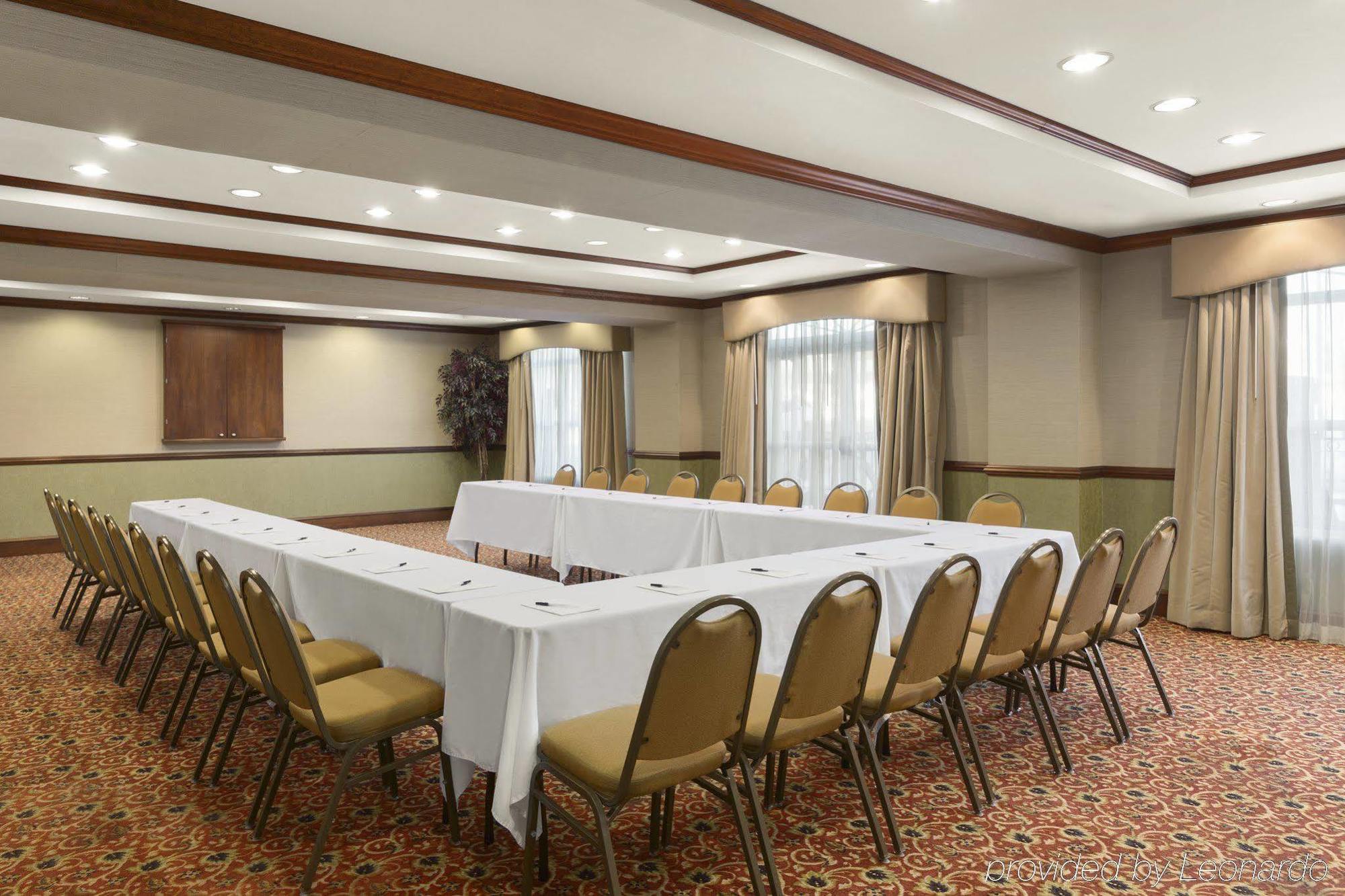 Spark By Hilton Woodbridge Buitenkant foto